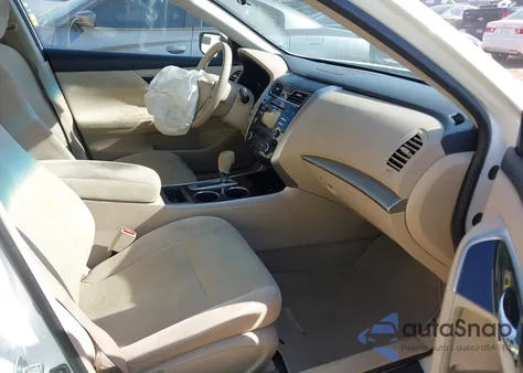 2014 Nissan Altima 2.5 S из США, поврежденный, VIN 1N4AL3APXEC150315